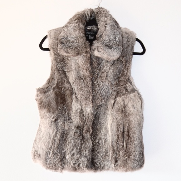Rabbit Fur Vest • Etcetera by Carlisle - Picture 5 of 9